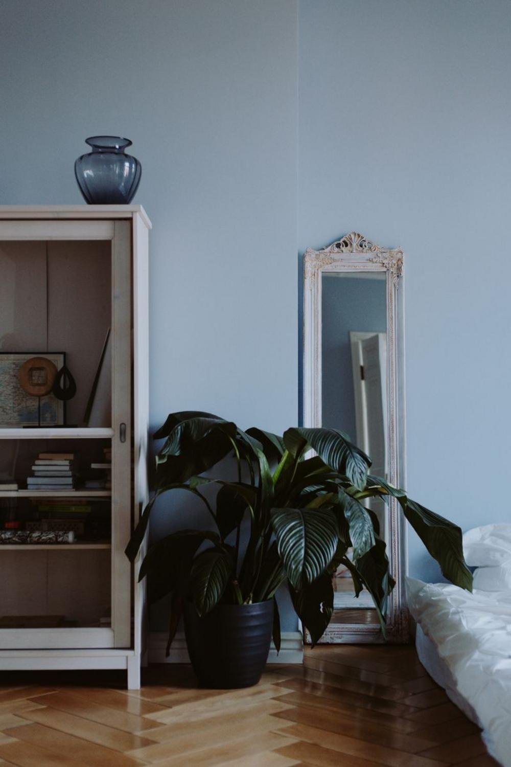 jewelry armoire in action